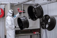 Порошковая покраска колёсных дисков: технология профессионального исполнения